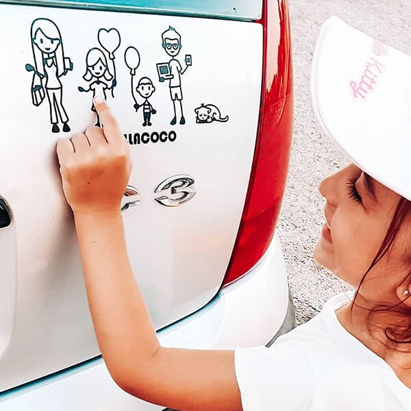 Un autocollant familial pour ta voiture